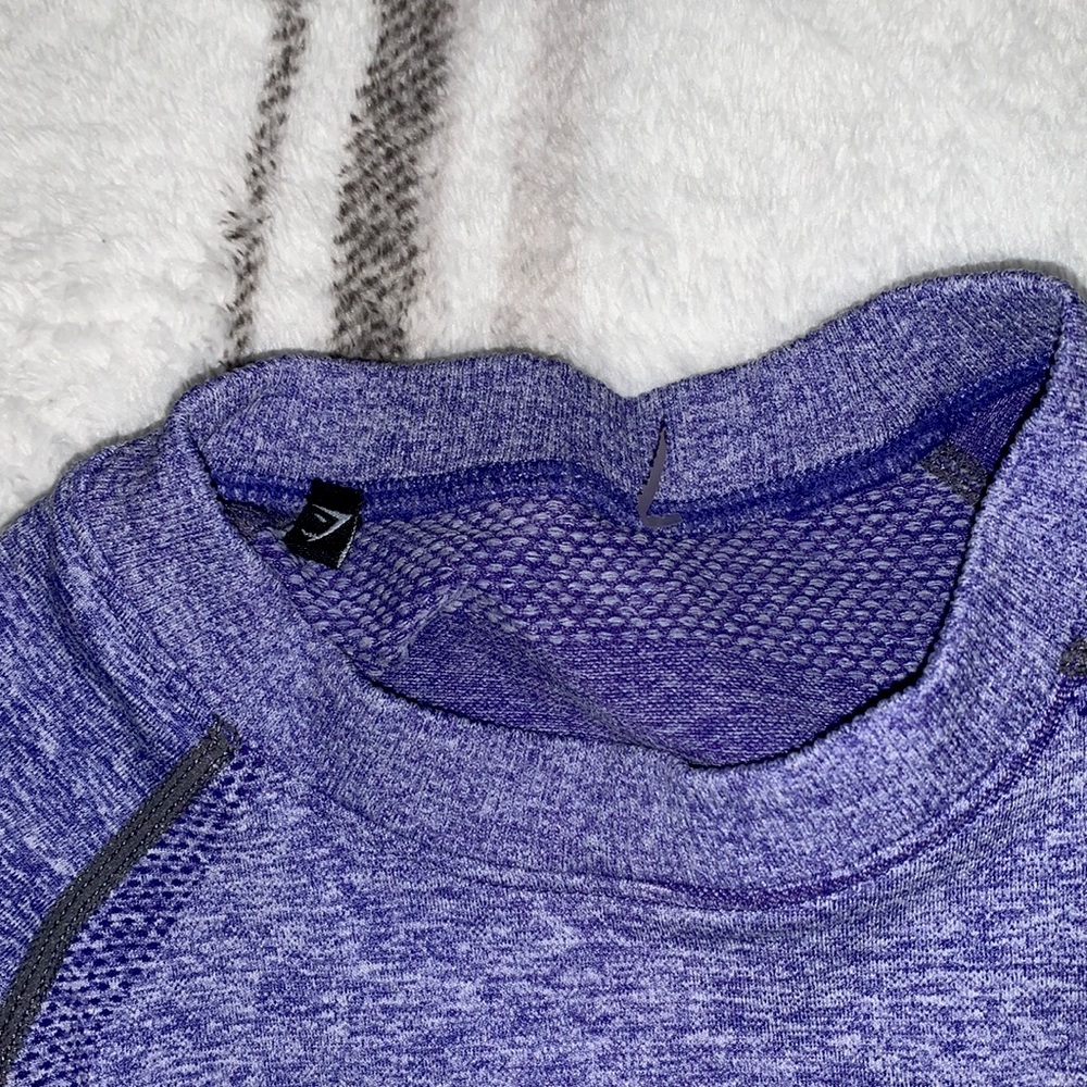 Gymshark cropped long sleeve - Picture 2 of 3